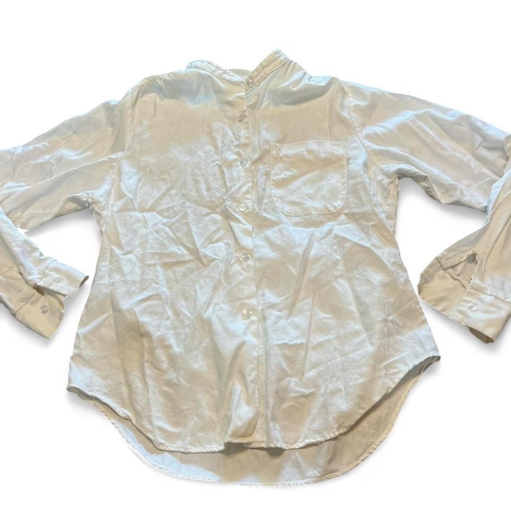 0105 Vintage Cheryl Tiegs Button Down